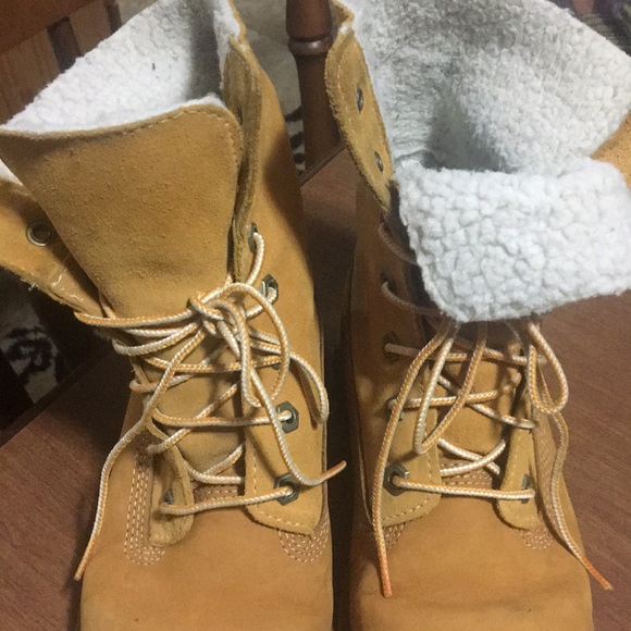 Timberland Good Used Condition! ☔️ 🌧 - Picture 2 of 5